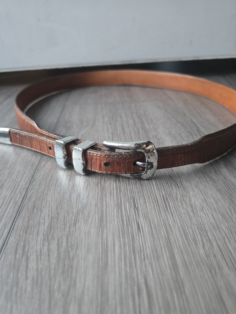 Martin Dingman Alligator Grain Calf Leather Belt Brown Silver Buckle Size 40 USA